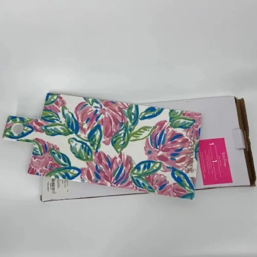 Lilly Pulitzer beautiful entertaining